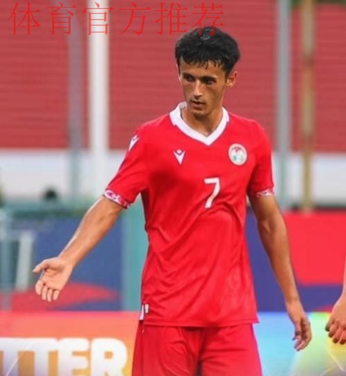 阿尔瓦罗·贝尼托给皇家马德里的唯一解决方案:“每场比赛能进七个球” 阿尔瓦罗·贝尼托给皇家马德里的唯一解决方案:“每场比赛能进七个球”